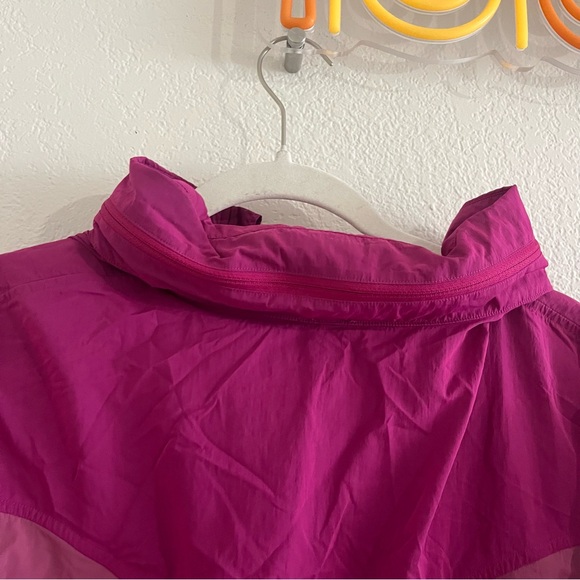 Lululemon Evergreen Anorak Ripened Raspberry / Autumn Red – Size 6 - Picture 13 of 13